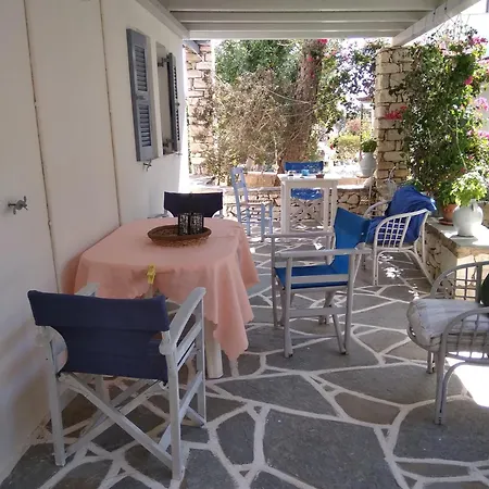 Apartamento Kikis Sea View And Veranda