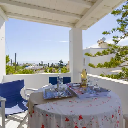 Kikis Sea View And Veranda Drios